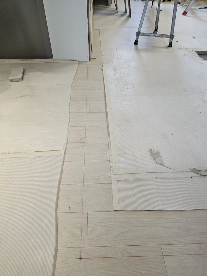 가벽 시공 전 바닥 보양 단계